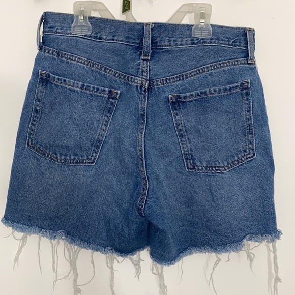 OLD NAVY JEAN SHORTS - Picture 2 of 3